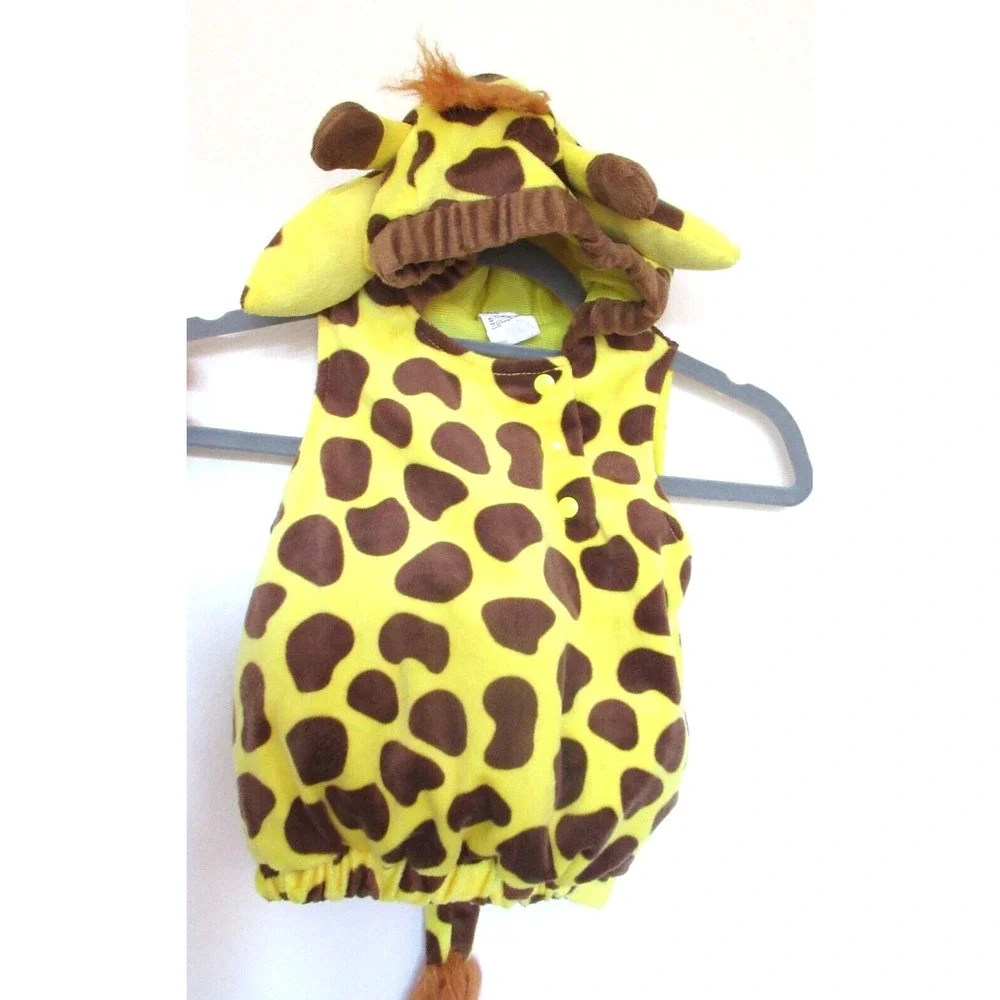 Target Brand Infant 0-6M Stuffed Plush Pullover Yellow & Brown Giraffe Costume - Picture 3 of 4